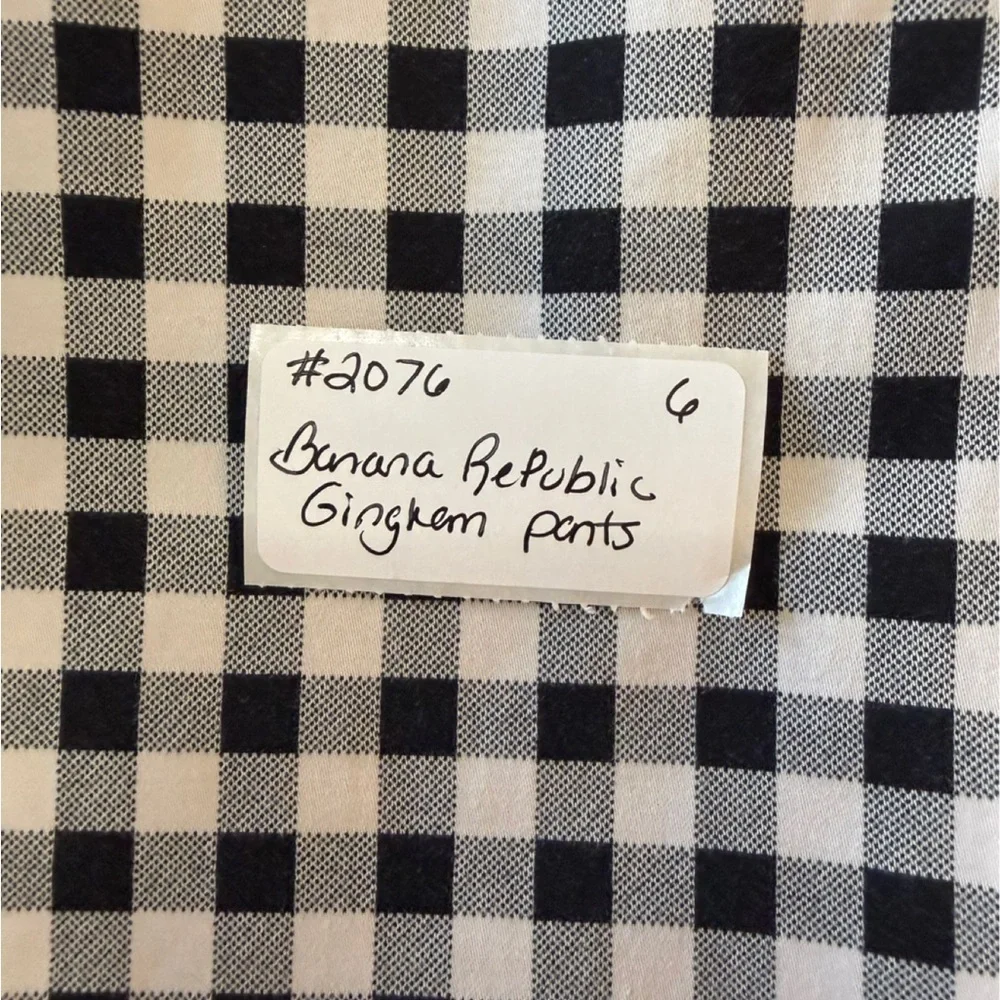 Banana Republic gingham checkered pants, Size 6. 2076